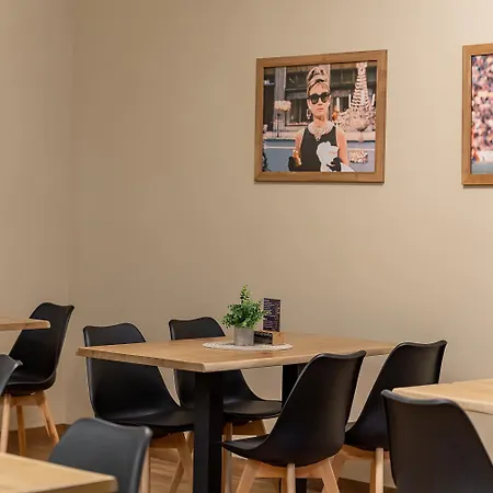 Hotel Oekotel Messe 3*