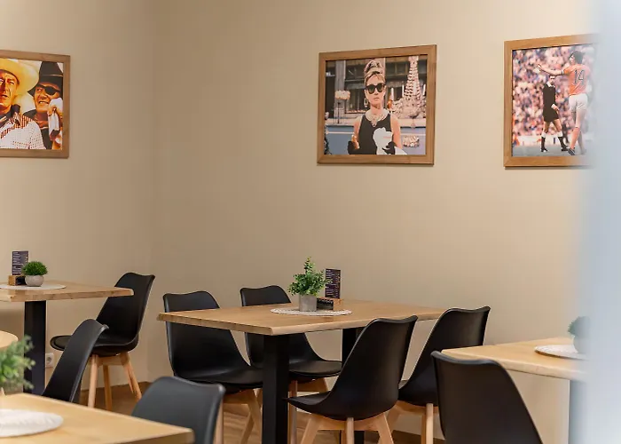 Hotel Oekotel Messe 3*